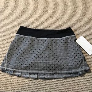 Lululemon polkadot skirt